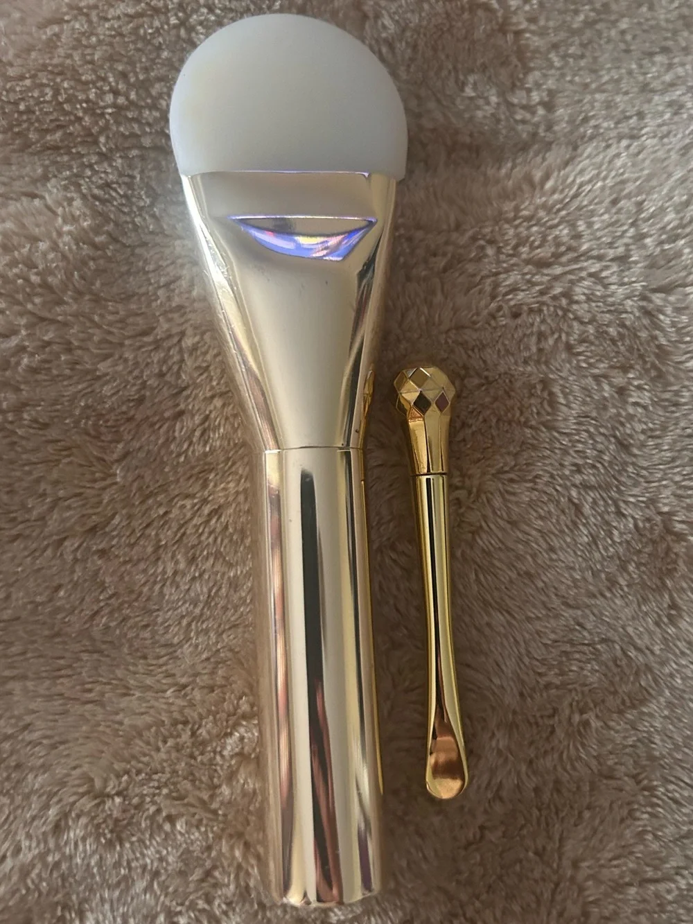 Estee Lauder face tools